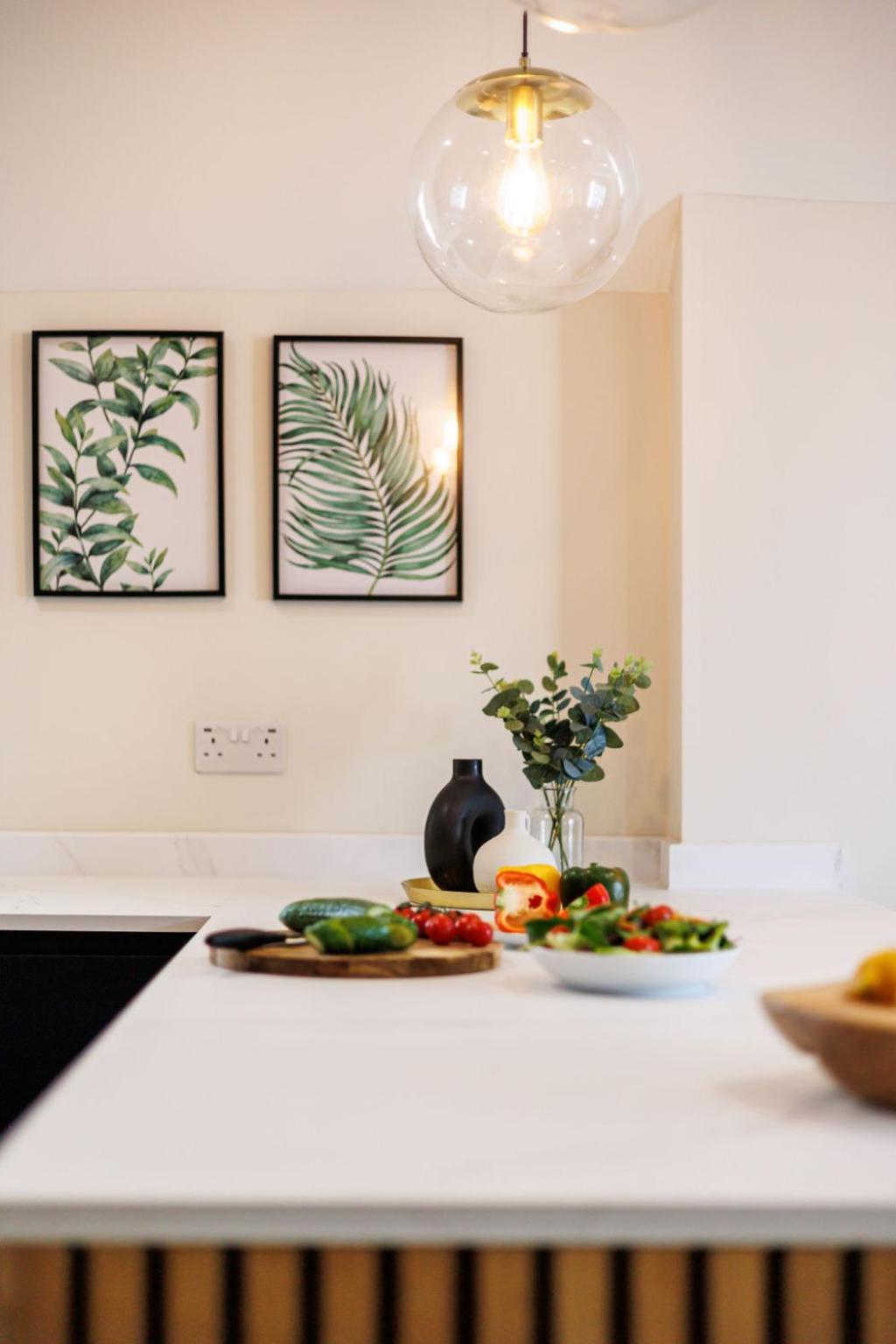 Sea Breeze - Coast Apartment Bournemouth